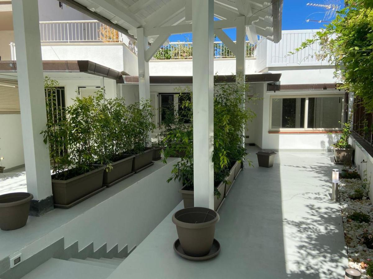 Villa Danae มอนเดลโล ภายนอก รูปภาพ